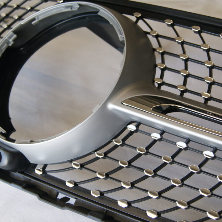 Atrapa Grill Diamond GLC X253 black